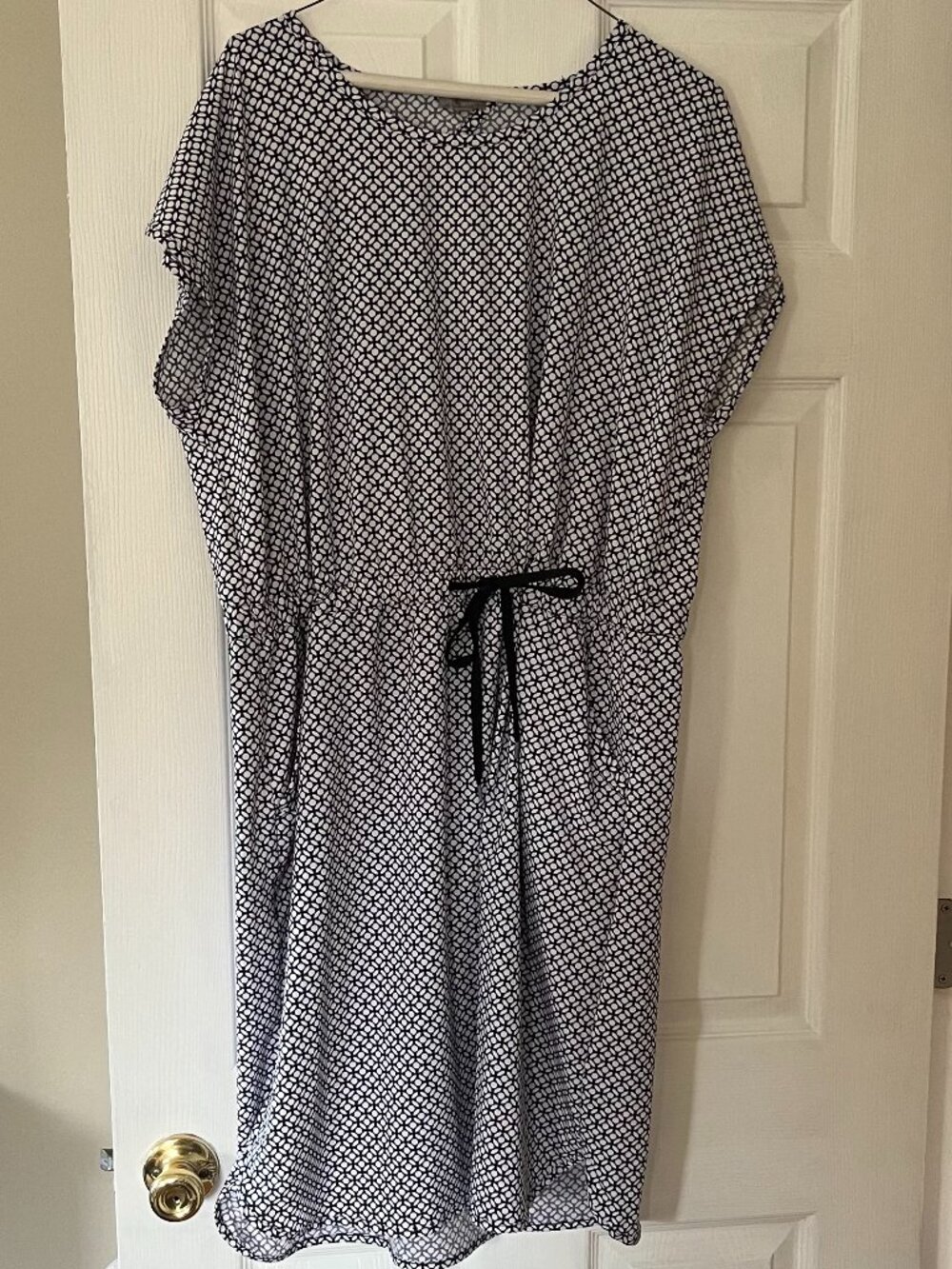 Printed Cinch-Waist Short Sleeve Shift Dress XL